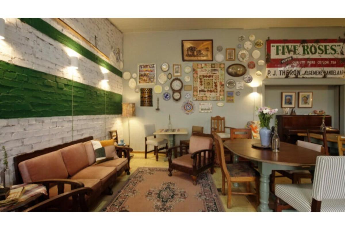 Suzies Huis Restaurant Bed And Breakfast Cape Town Exterior foto